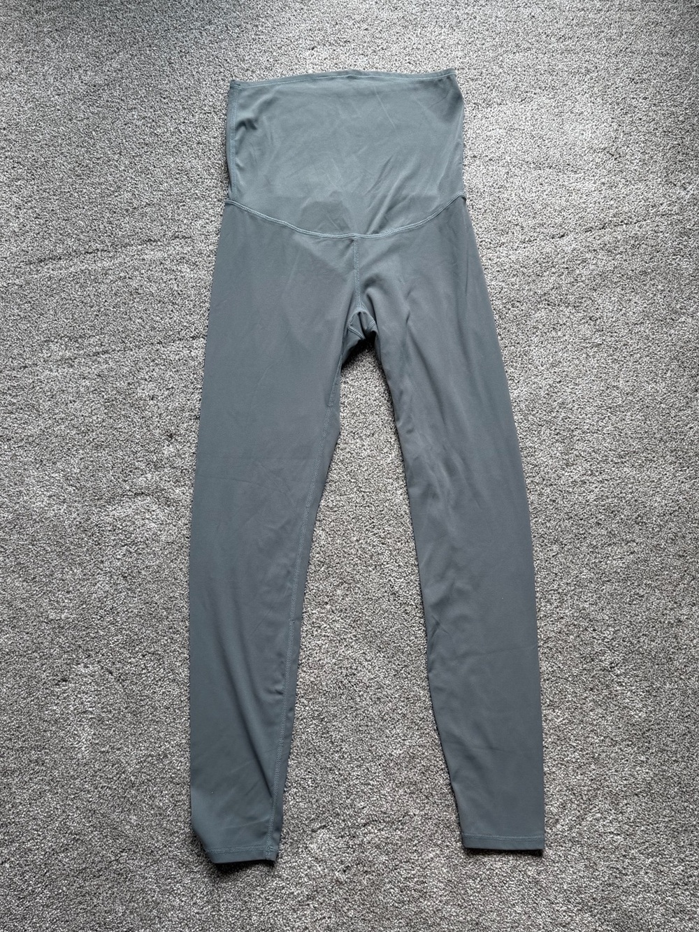 Women’s Grey MATERNITY leggings size small